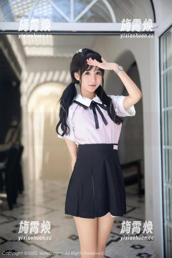 秀人网 - 撩动心弦的Kikibaby棉袜写真图集，感觉那是来自星星的问候。