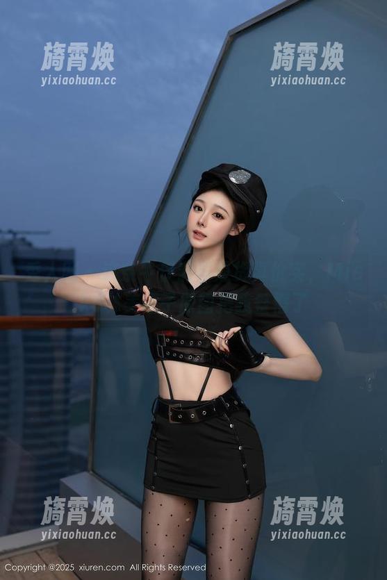 秀人网 - 这条牛仔裤真是货真价实，Mieko林美惠子原图把我整懵了