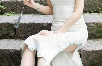 秀人网 – 媃柔rourou的女仆梦，原图资源带你一起玩转可爱与俏皮
