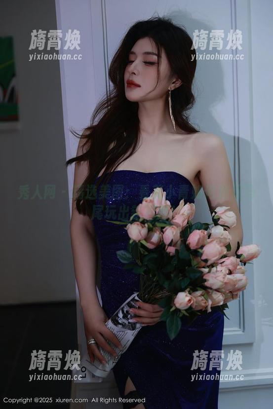 秀人网 - 精选美图：看艾小青如何把双马尾玩出新高度！