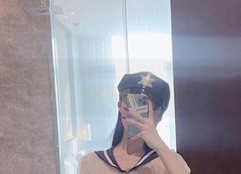微密圈 – 下载脸红Dearie的黑色大洞连衣裙合集，准备好感受那种‘我被吸引到黑暗深处’的感觉了吗？