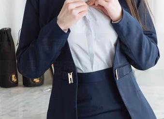 花漾show – 高清写真里,赵惟依coco的水手服真是把我萌化了,太会穿了吧!