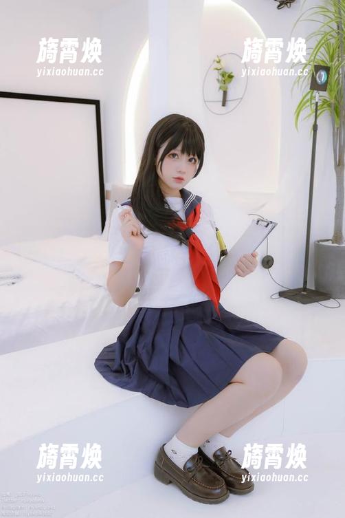 荒井喵喵 图包警告!荒井喵喵水手服自拍合集,不看后悔哦