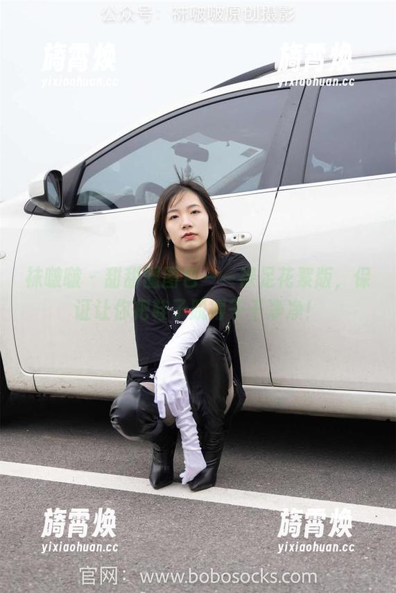 袜啵啵-甜甜圈 袜啵啵 - 甜甜圈图包——裸足花絮版,保证让你把鞋子脱得干干净净!