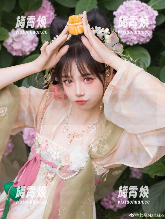 贰加六 贰加六全集:把吊带和夏天的气息一起下载回家!