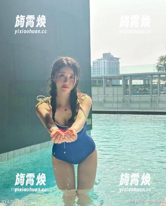 轩子巨2兔 微密圈 - 好吧,今天的cos又是轩子巨2兔的标志性风格,图集中那些瞬间让我心跳加速啊!