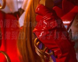 图库里的雨波HaneAme短裙，不知道她是怎么做到的，这裙子真是有魔力！