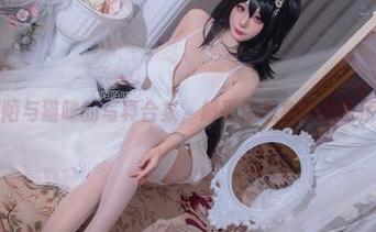 韶陌陌与猫咪的写真合集，超乎你想象的亲密接触！