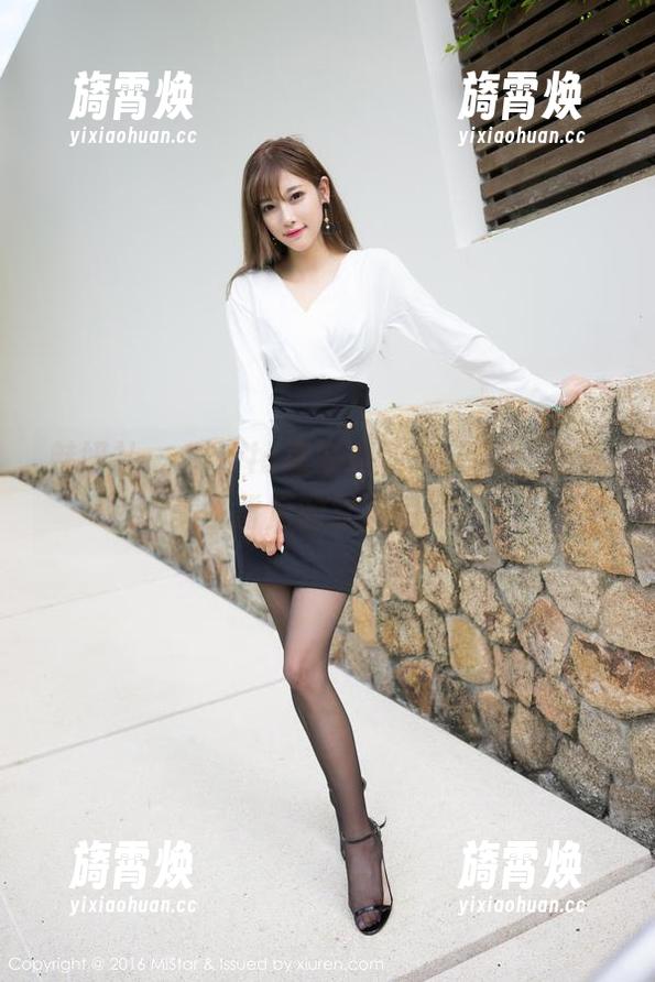 魅妍社 - Olivia童安琪的JK写真，感受美图背后的欢乐瞬间！