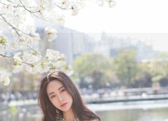 魅妍社 – 当斯戴媛Amy遇上网袜，在线高清，感觉像是转身就能嗅到夏天的味道！